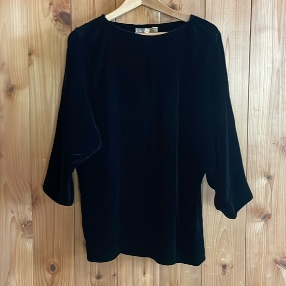 Holly Harp Velvet Top
